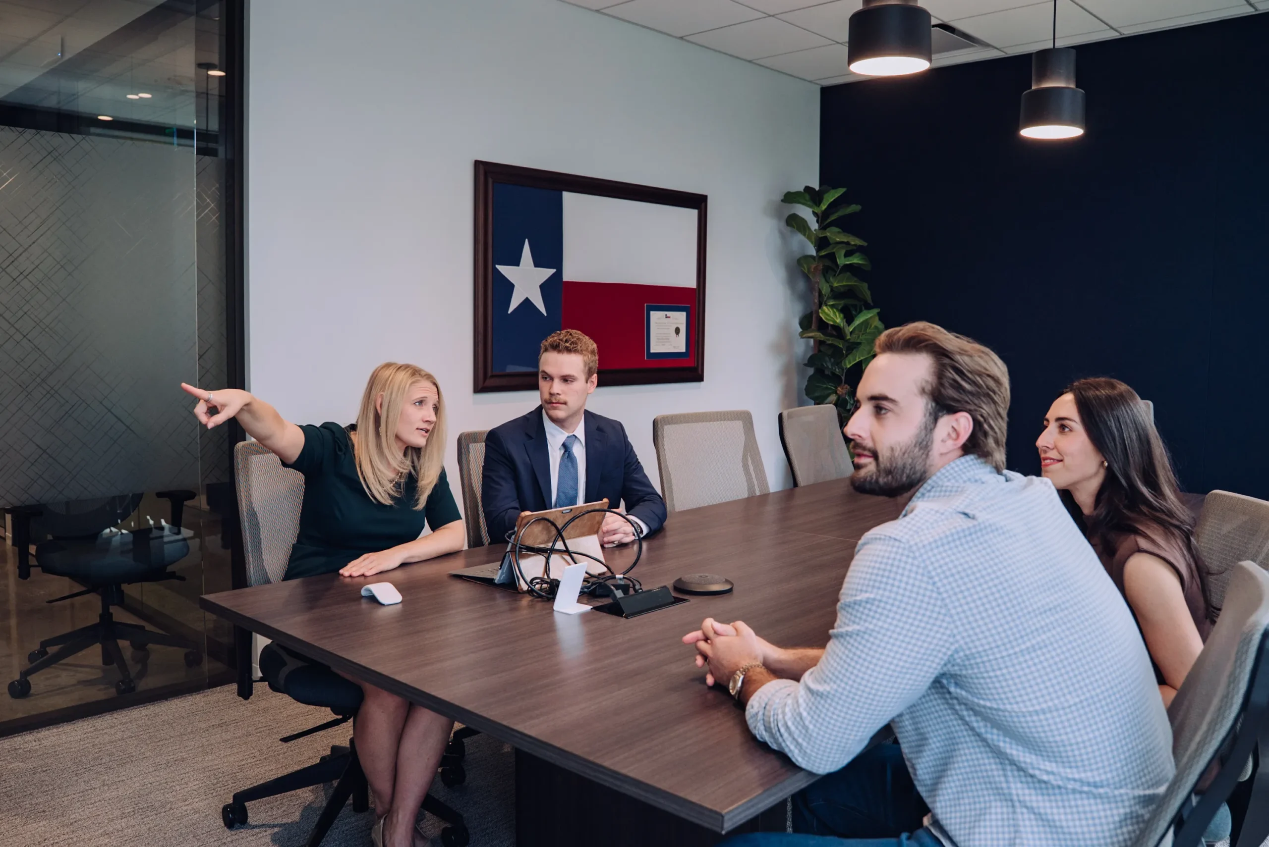 concenture-meeting-karen